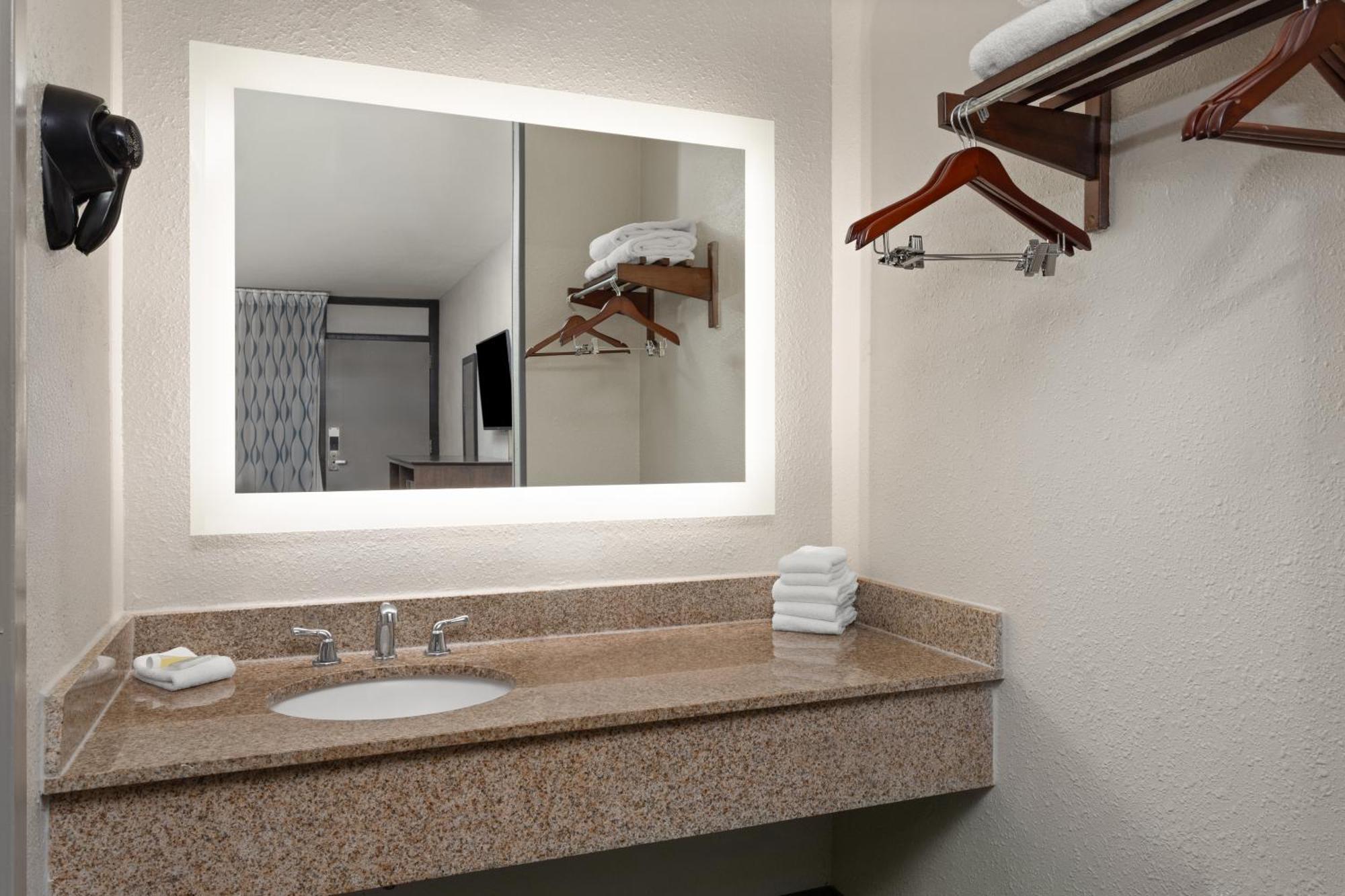 Days By Wyndham Orlando Conv. Center/international Dr
